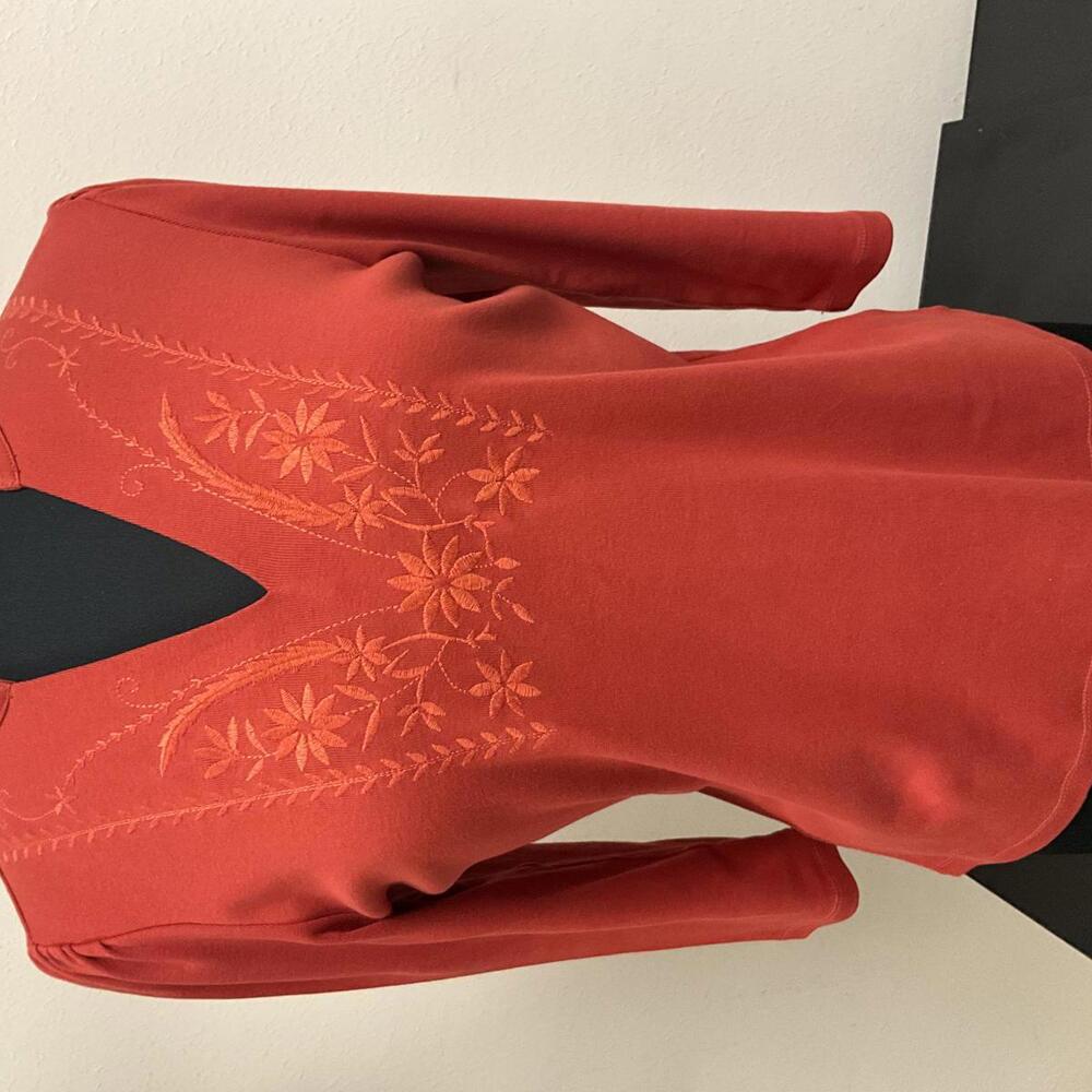 Red Embroidered V Neck Knit Pullover Petite Large